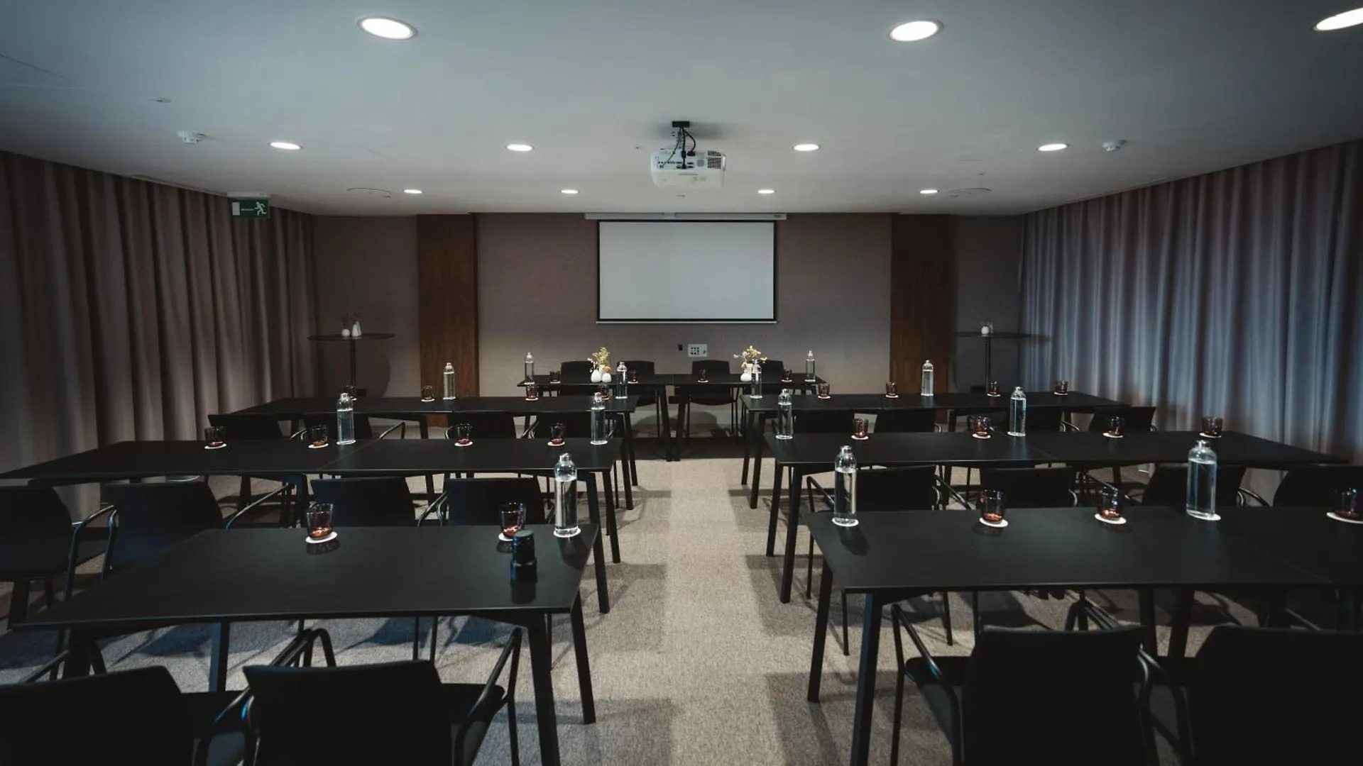 ****  Hotel Pinar Plaza Madrid Spain